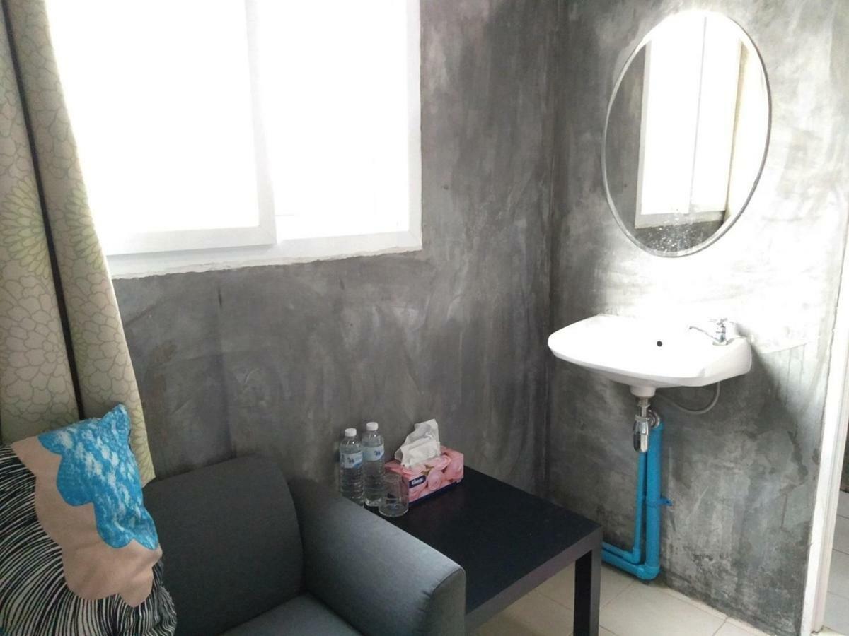 Meet Up Hostel Бангкок Екстер'єр фото